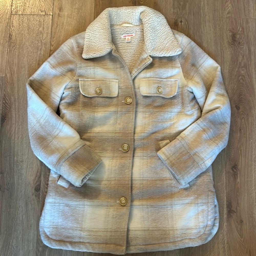 Cozy Sherpa lined Joe fresh jacket size small-like new